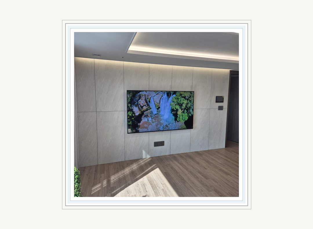 단원구 · 시흥시 벽걸이TV 설치 참고 사진 1 · 98인치 TV 고정 방식 안내