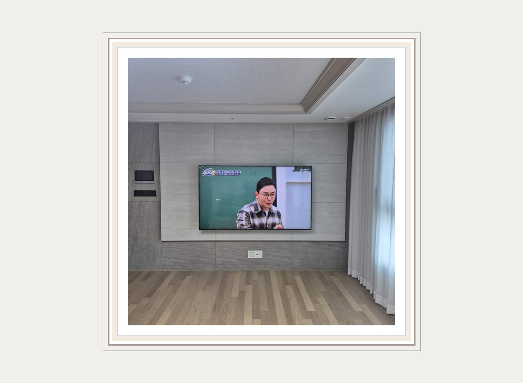 도봉구 · 의정부시 벽걸이TV 설치 참고 사진 3 · 석고보드 체결부 검토 안내
