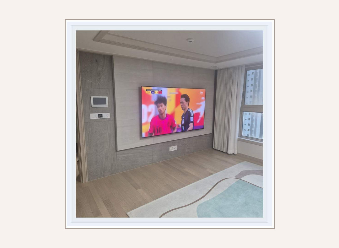 연수구 · 남동구 벽걸이TV 설치 참고 사진 1 · 65인치 브라켓 호환 안내