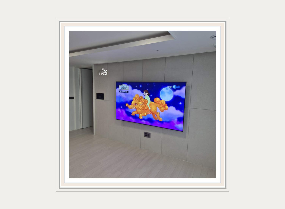 영종구 · 옹진군 벽걸이TV 설치 참고 사진 1 · TV 교체 시 재설치 안내
