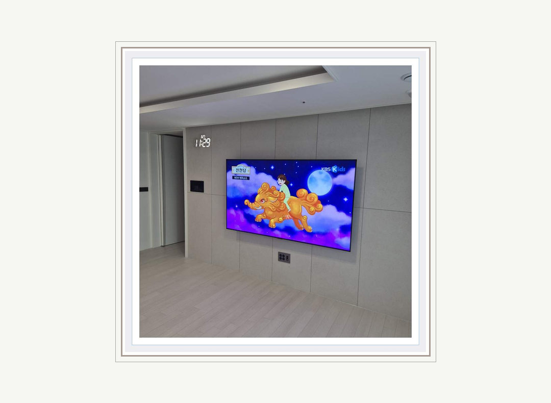 천안 · 아산 벽걸이TV 설치 참고 사진 2 · 천안·아산 설치 조건 비교 안내